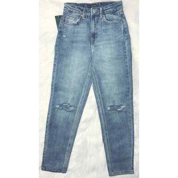 Wild Fable Highest Rise Mom Jeans Light-Mid Wash Distressed - Picture 1 of 5